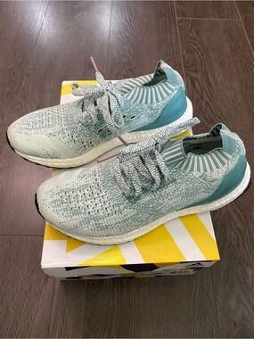 Adidas Ultraboost Uncaged size 6.5 womens